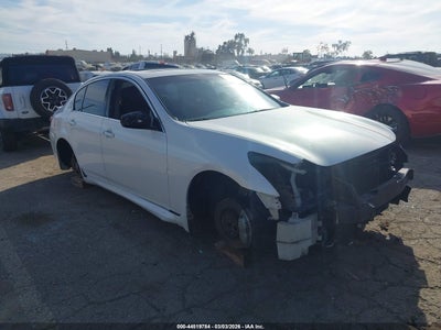INFINITI G37 2011