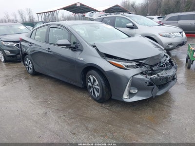 TOYOTA PRIUS PRIME 2017