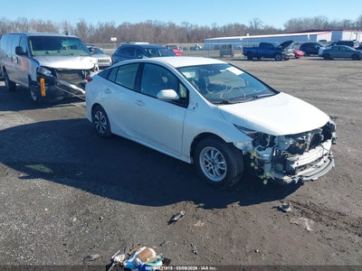TOYOTA PRIUS PRIME 2017