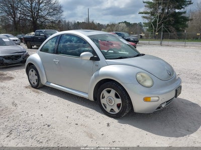 VOLKSWAGEN NEW BEETLE 2001