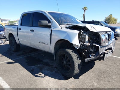 NISSAN TITAN 2014