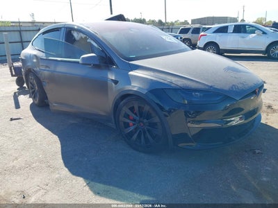 TESLA MODEL X 2024