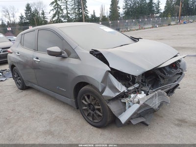 NISSAN LEAF 2018