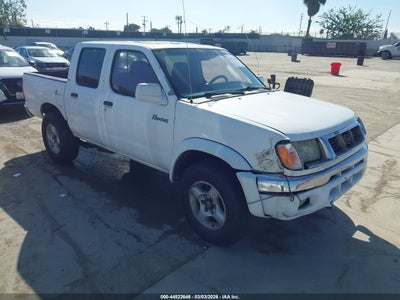NISSAN FRONTIER 2000