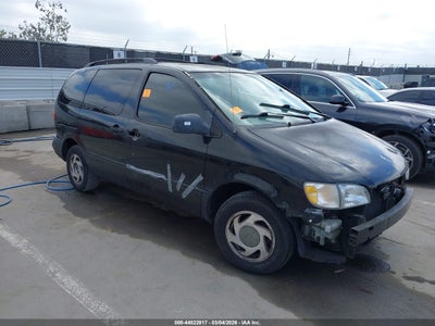 TOYOTA SIENNA 2000