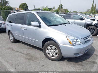 KIA SEDONA 2010