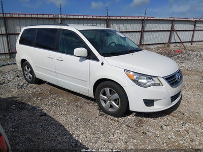 VOLKSWAGEN ROUTAN 2011