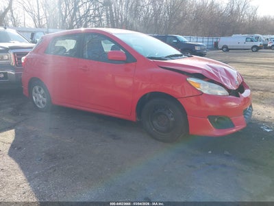 TOYOTA MATRIX 2010