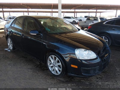 VOLKSWAGEN JETTA 2010