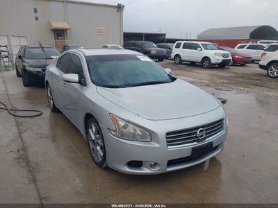 NISSAN MAXIMA 2010