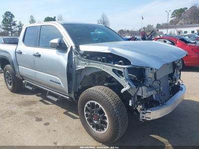 TOYOTA TACOMA 2025