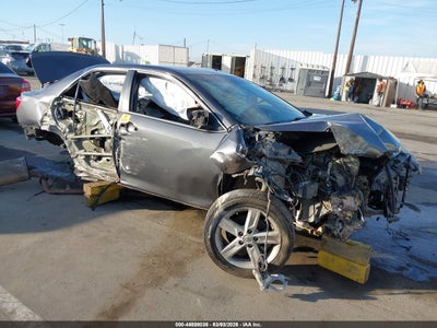 TOYOTA CAMRY 2012