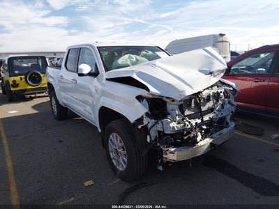TOYOTA TACOMA 2024