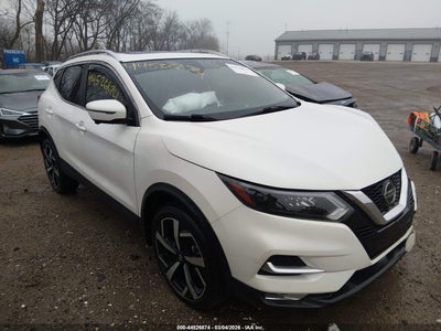 NISSAN ROGUE SPORT 2022