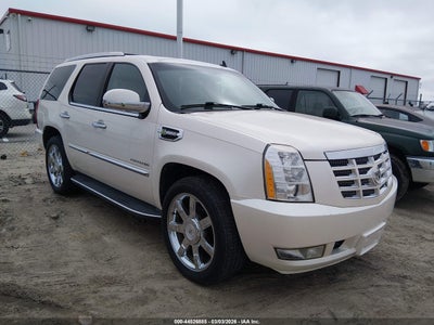 CADILLAC ESCALADE HYBRID 2011