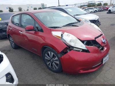 NISSAN LEAF 2015