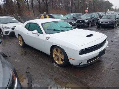 DODGE CHALLENGER 2017