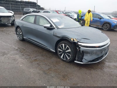 LUCID AIR 2025