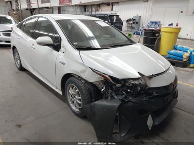 TOYOTA PRIUS PRIME 2018