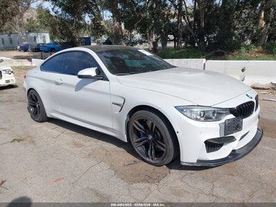 BMW M4 2015