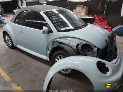 VOLKSWAGEN NEW BEETLE 2004