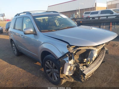 SUBARU FORESTER 2012