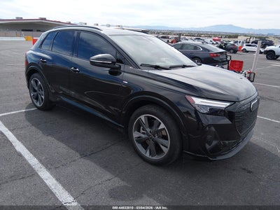 AUDI Q4 E-TRON 2024