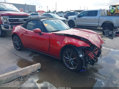 MAZDA MX-5 MIATA 2016