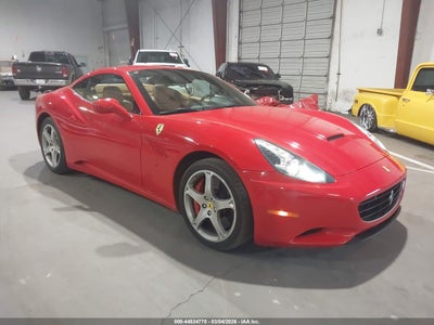 FERRARI CALIFORNIA 2010
