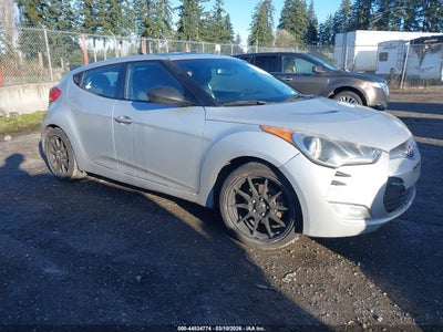 HYUNDAI VELOSTER 2013