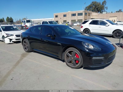PORSCHE PANAMERA 2015