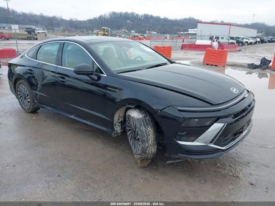 HYUNDAI SONATA HYBRID 2024