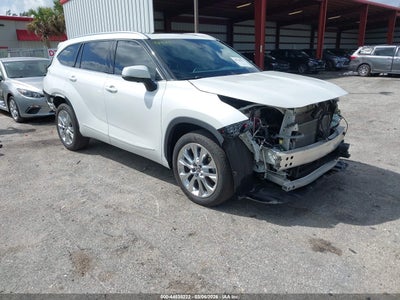 TOYOTA HIGHLANDER 2023