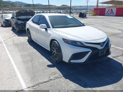 TOYOTA CAMRY 2024