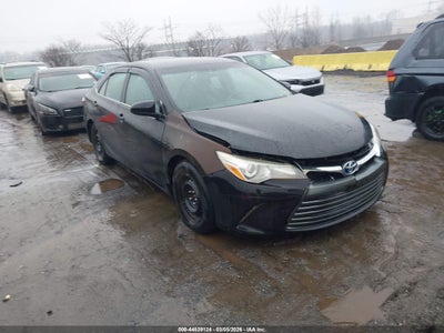 TOYOTA CAMRY HYBRID 2015