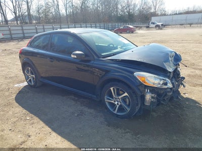 VOLVO C30 2013