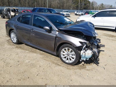 TOYOTA CAMRY 2020