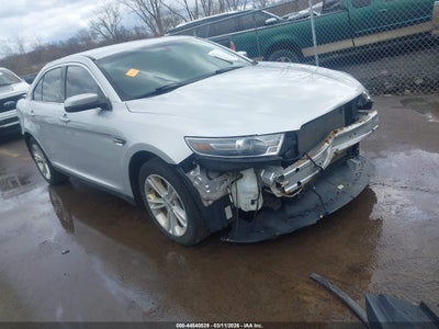 FORD TAURUS 2018