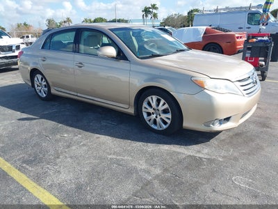 TOYOTA AVALON 2011