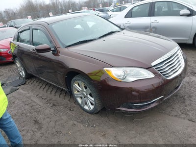CHRYSLER 200 2012
