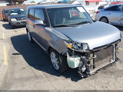 SCION XB 2011