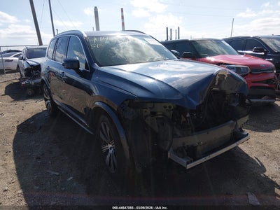 VOLVO XC90 2021