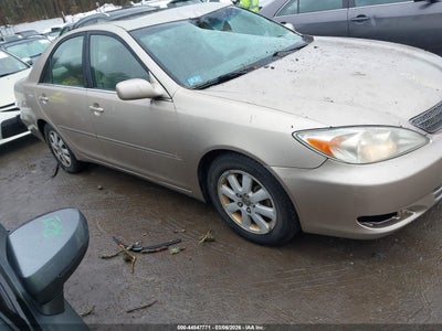 TOYOTA CAMRY 2004