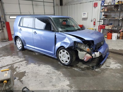 SCION XB 2010