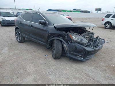 NISSAN ROGUE SPORT 2018