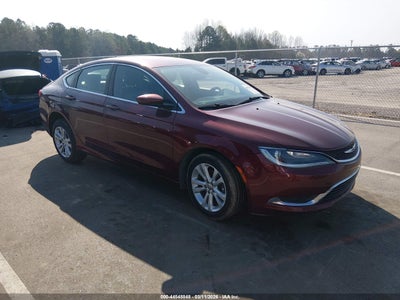 CHRYSLER 200 2017