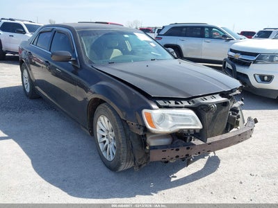 CHRYSLER 300 2012