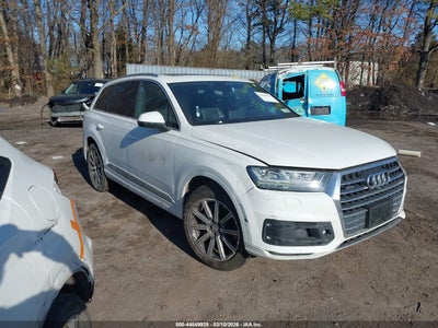AUDI Q7 2017