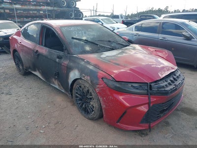 TOYOTA CAMRY 2025