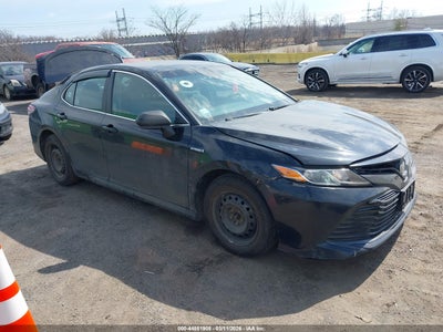 TOYOTA CAMRY HYBRID 2018